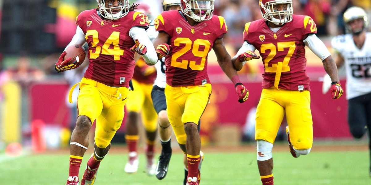 Ellis and USC host No. 19 Washington State